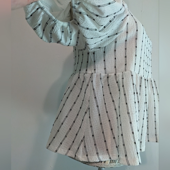 Madewell pufffy sleeve white top nwot - Picture 6 of 15